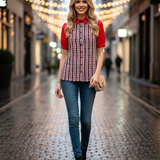 Blusa Blanca con Diseño de Cartas - Rojo y Negro