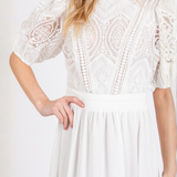 Vestido Maxi Erika – Largo de Encaje con Cuello Alto Romantic  – Blanco