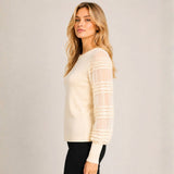 Chompa con Cuello Redondo y Mangas de Gasa Vintage - Crema