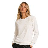 Chompa Cuello Redondo con Bordado de Flores - Blanco