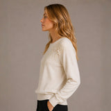 Chompa Cuello Redondo con Bordado de Flores - Crema