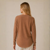 Chompa Cuello V Estilo Murciélago - Camel