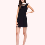 Vestido Corto con Cuello Blanco y Detalle de Encaje en el Escote - Negro