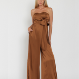 Enterizo Martha - Satinado Elegante Acaramelado sin Tirantes para Mujer - Marrón