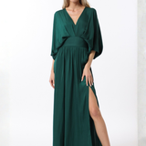 Vestido Maxi Monica – Largo Fluido con Pretina en la Cintura, Escote en V y Abertura Lateral – Verde