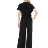 Enterizo Negro Ruth – Escote Cruzado con Cintura Ajustable y Pierna Ancha – Negro